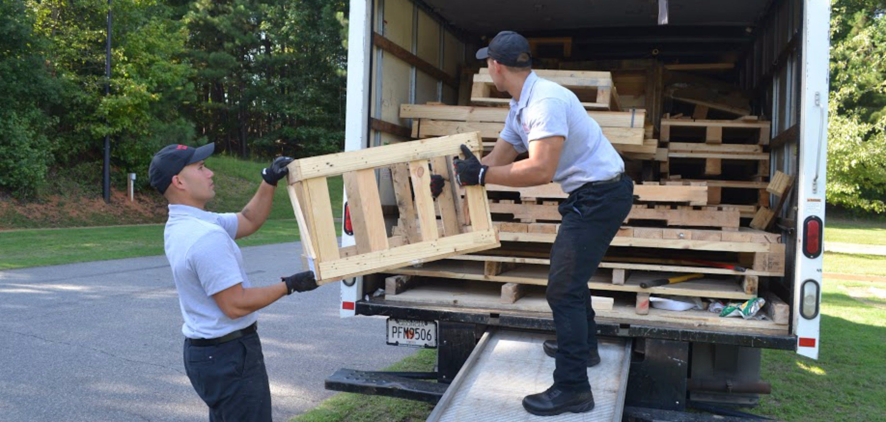 Professional refrigerator pickup and delivery in Dubai